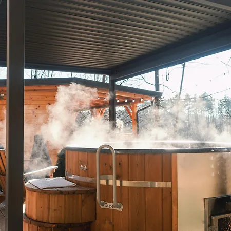 Hiska Na Samem V Slovenj Gradcu *